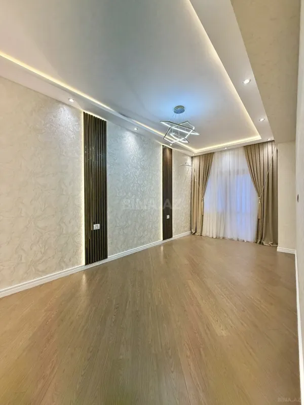 Satılır 3 otaqlı mənzil 107 m²