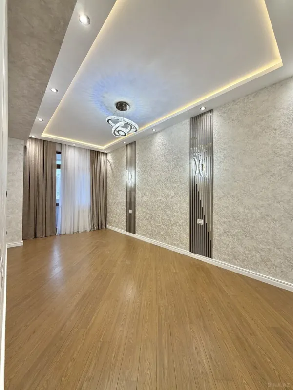 Satılır 3 otaqlı mənzil 107 m²