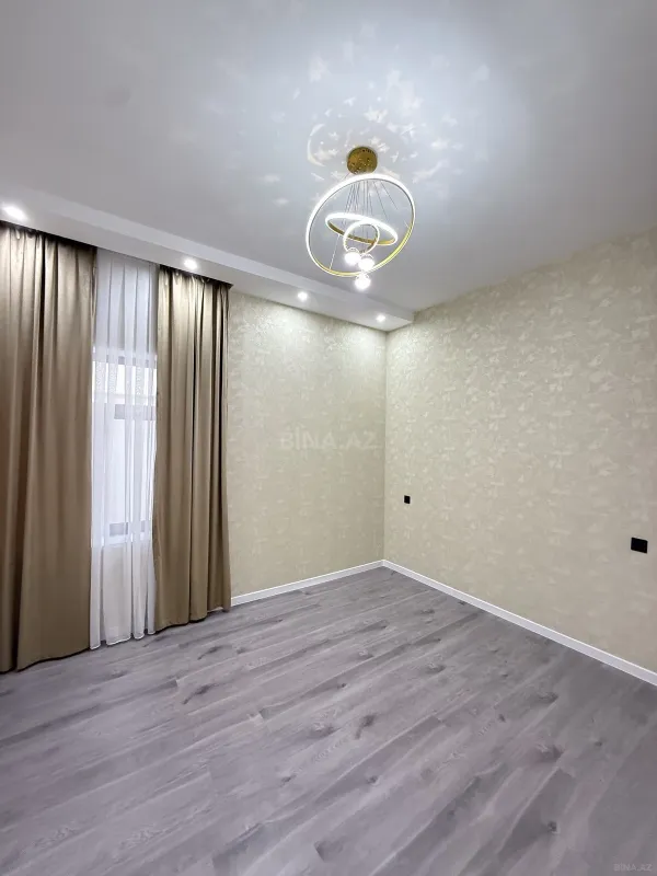 Satılır 4 otaqlı həyət evi 140 m²
