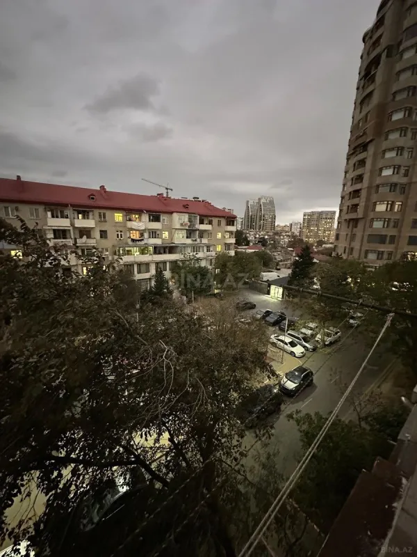 Satılır 2 otaqlı mənzil 43 m²