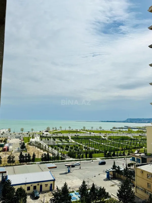 Satılır 3 otaqlı mənzil 125 m²