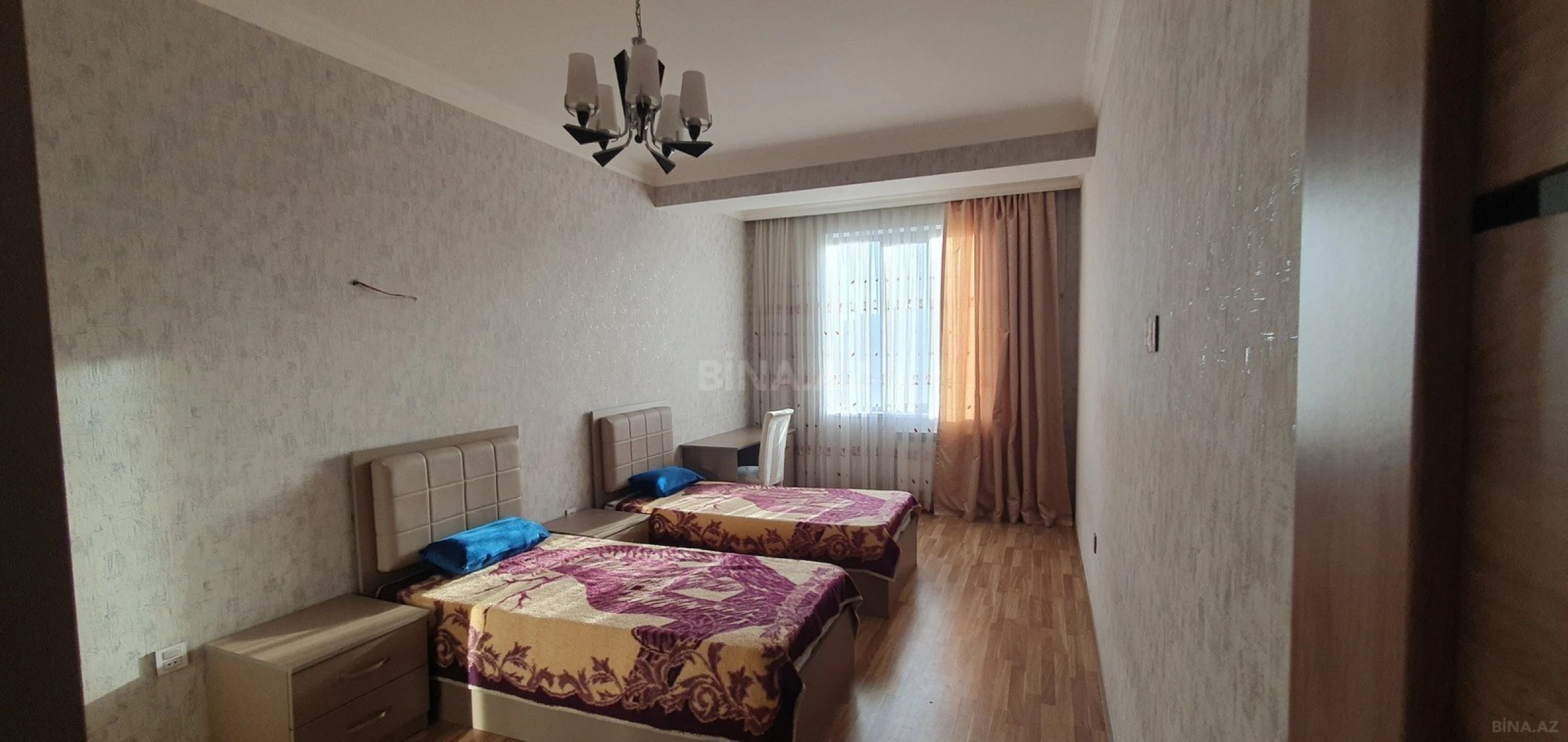 Satılır 3 otaqlı mənzil 100 m²