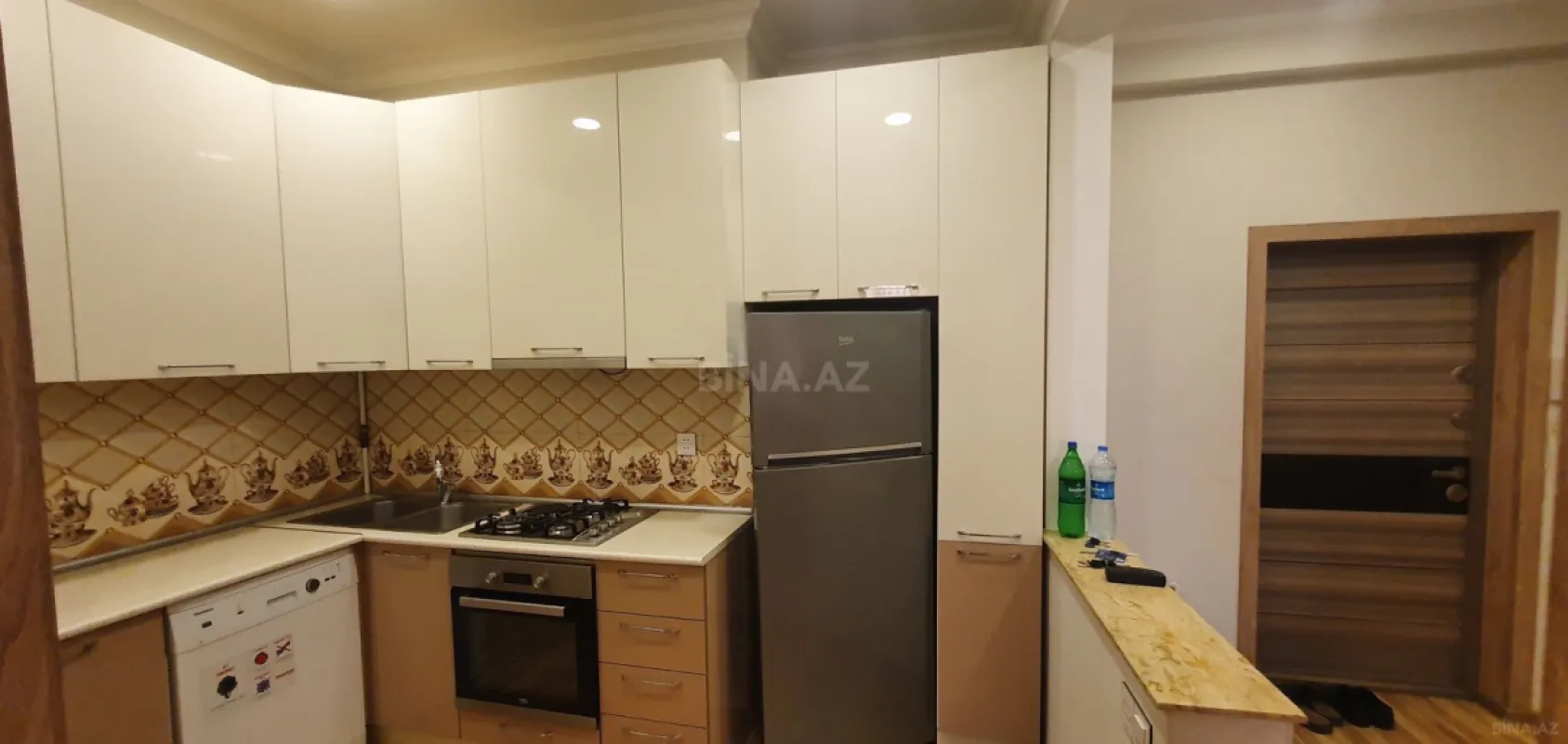 Satılır 3 otaqlı mənzil 100 m²