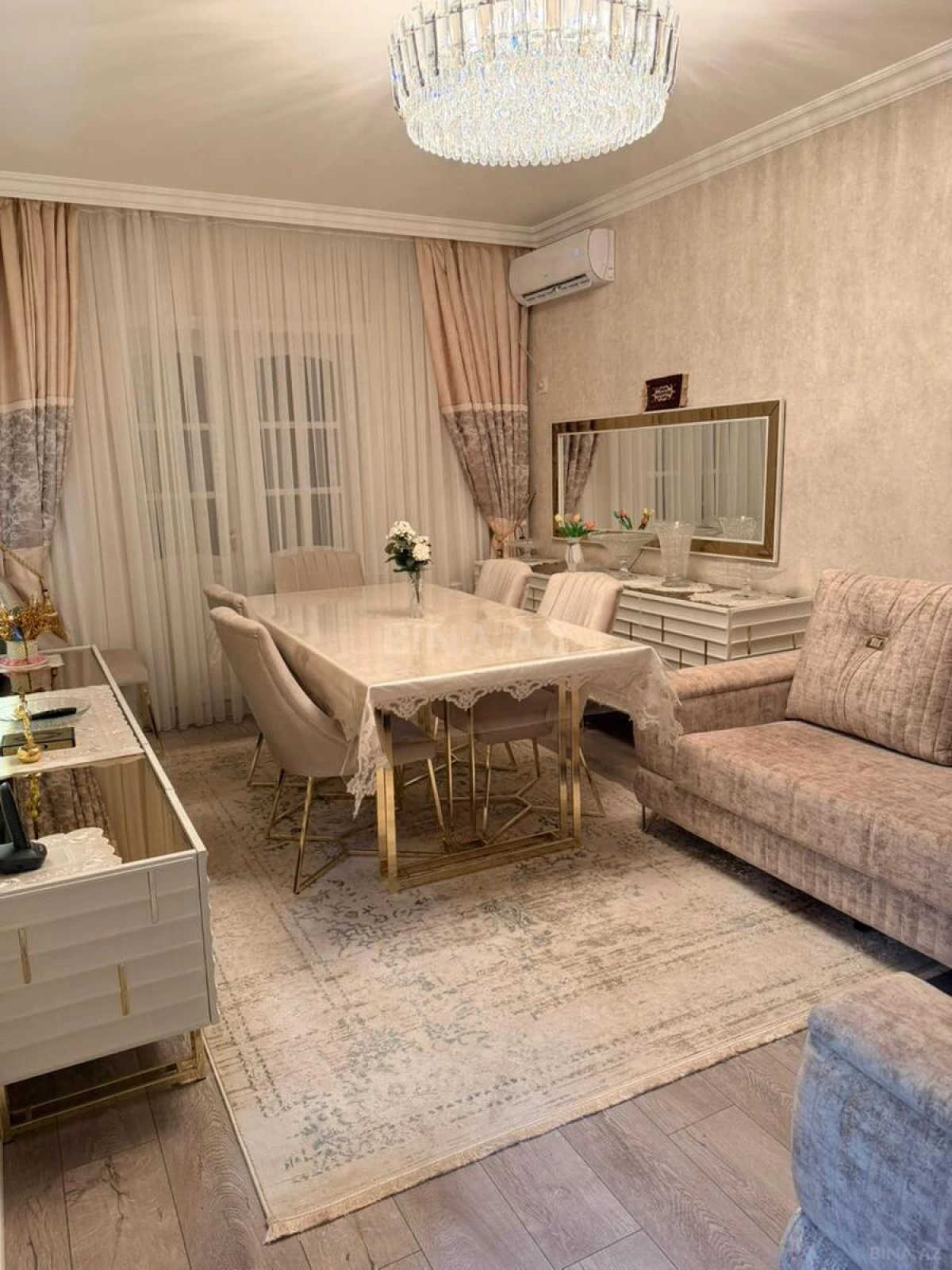 Satılır 2 otaqlı mənzil 65 m²
