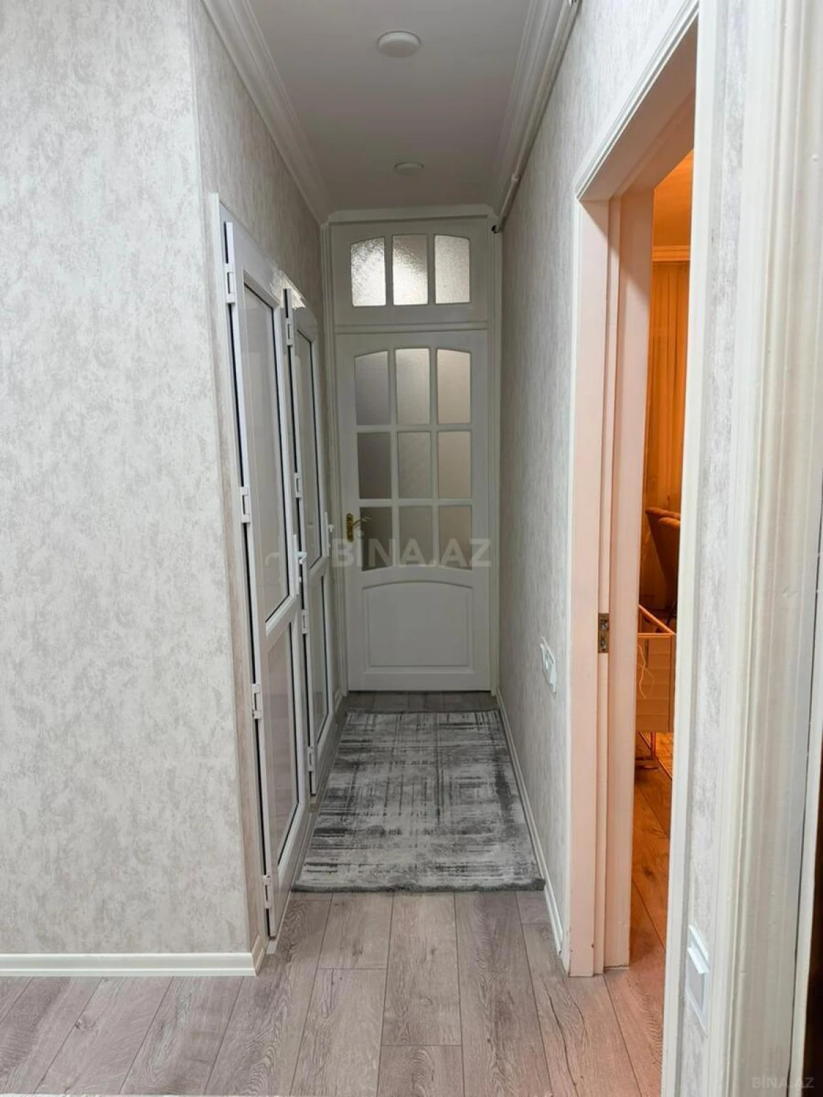 Satılır 2 otaqlı mənzil 65 m²