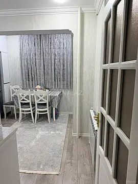 Satılır 2 otaqlı mənzil 65 m²