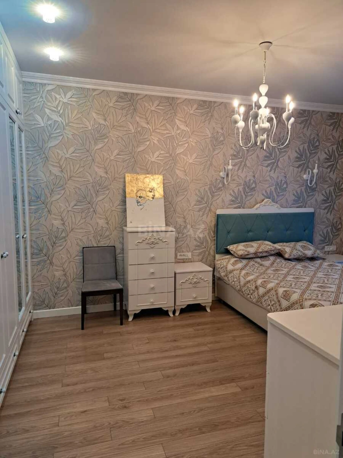 Kirayə verilir 3 otaqlı mənzil 100 m²