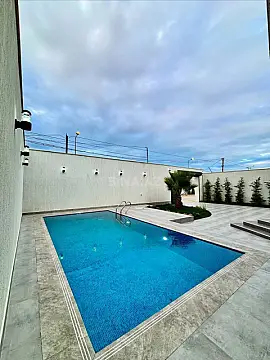 Kirayə verilir 4 otaqlı həyət evi 200 m²