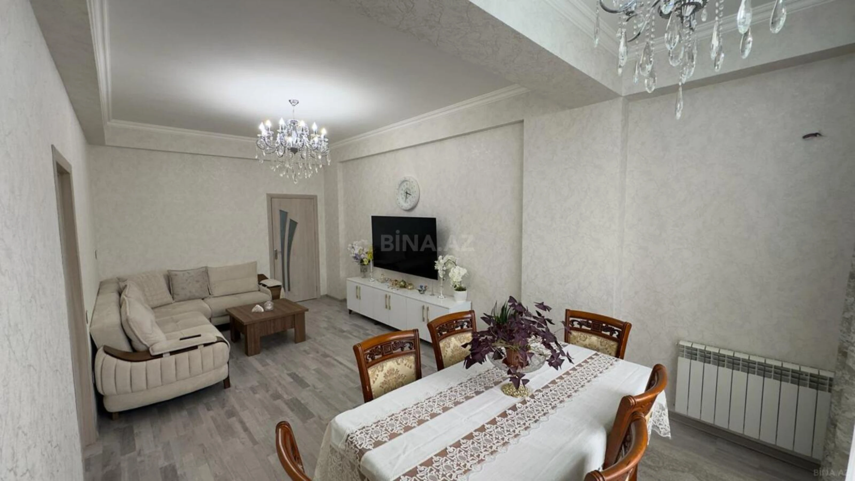 Satılır 3 otaqlı mənzil 126 m²