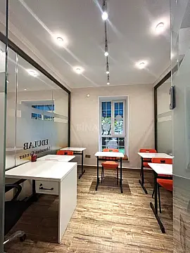 Kirayə verilir 4 otaqlı ofis 100 m²