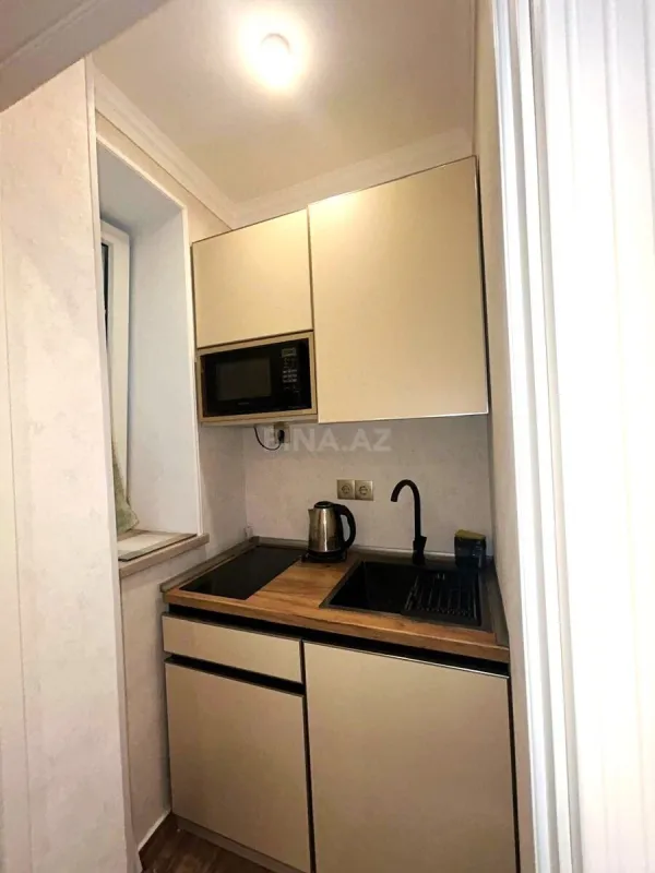 Kirayə verilir 4 otaqlı ofis 100 m²