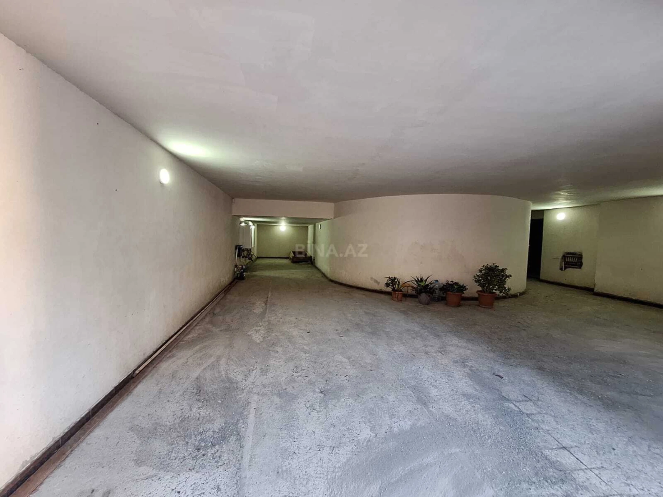 Satılır 4 otaqlı həyət evi 420 m²