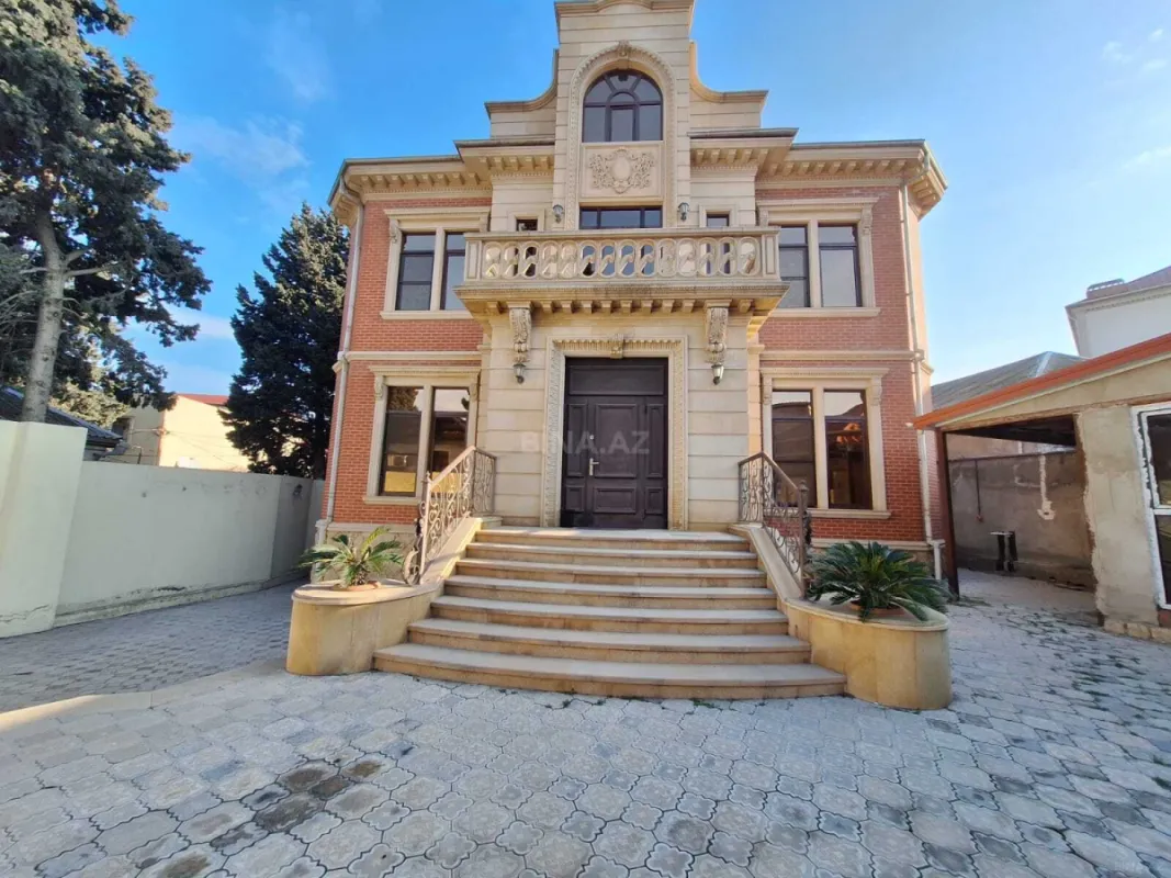 Satılır 4 otaqlı həyət evi 420 m²