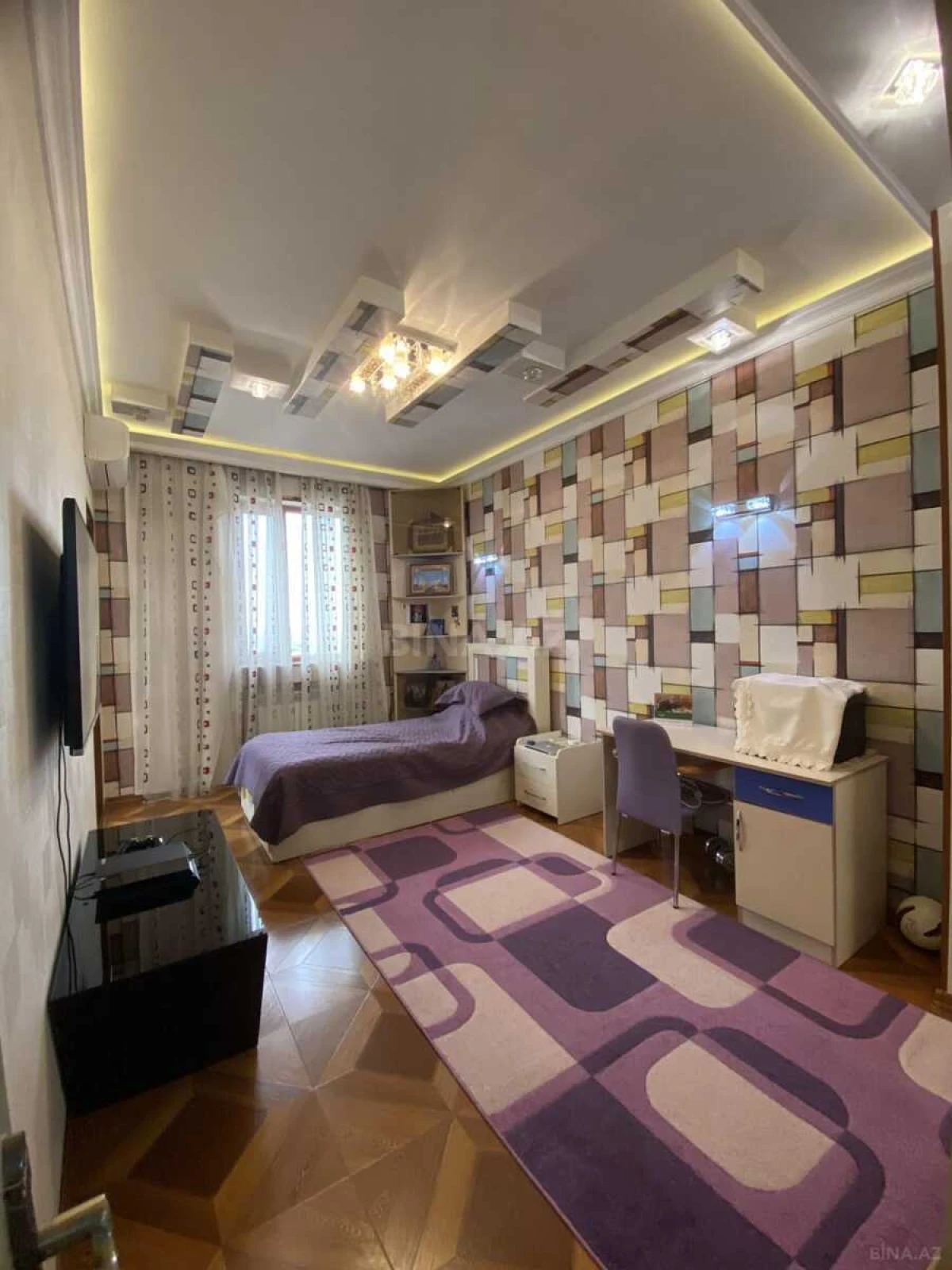 Satılır 3 otaqlı mənzil 139 m²