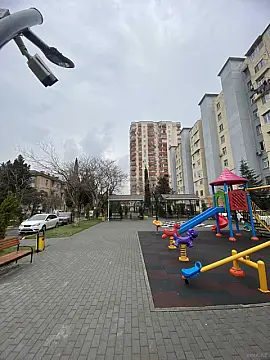 Satılır 3 otaqlı mənzil 139 m²
