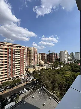 Satılır 4 otaqlı mənzil 165 m² — Bakı, Nizami 4 otaq 165.00 m²