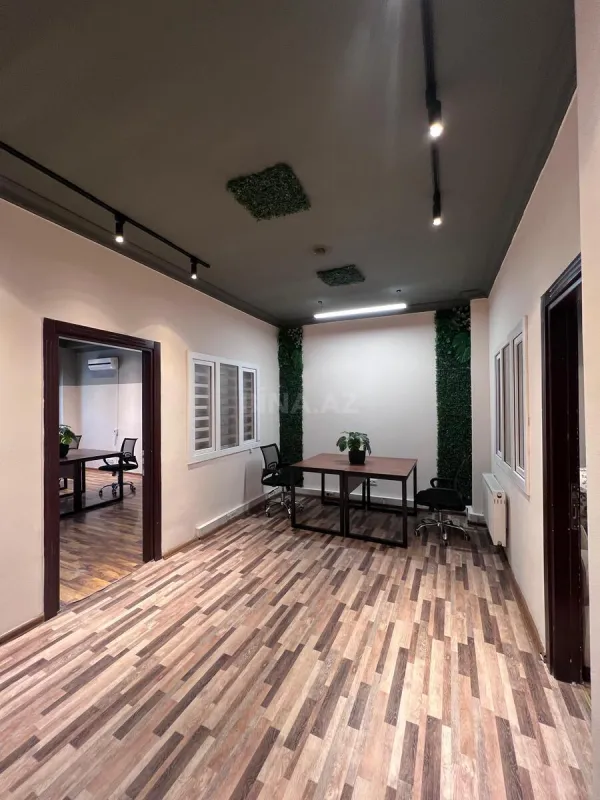Kirayə verilir 4 otaqlı ofis 120 m²