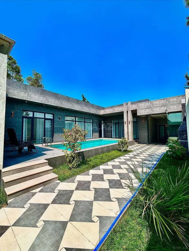 Kirayə verilir 4 otaqlı həyət evi 180 m²