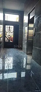 Satılır 3 otaqlı mənzil 173.7 m²