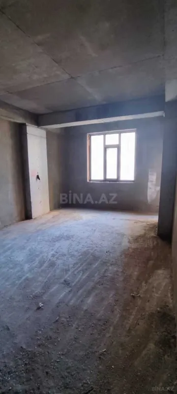Satılır 3 otaqlı mənzil 173.7 m²