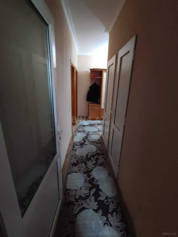 Satılır 4 otaqlı mənzil 100 m²