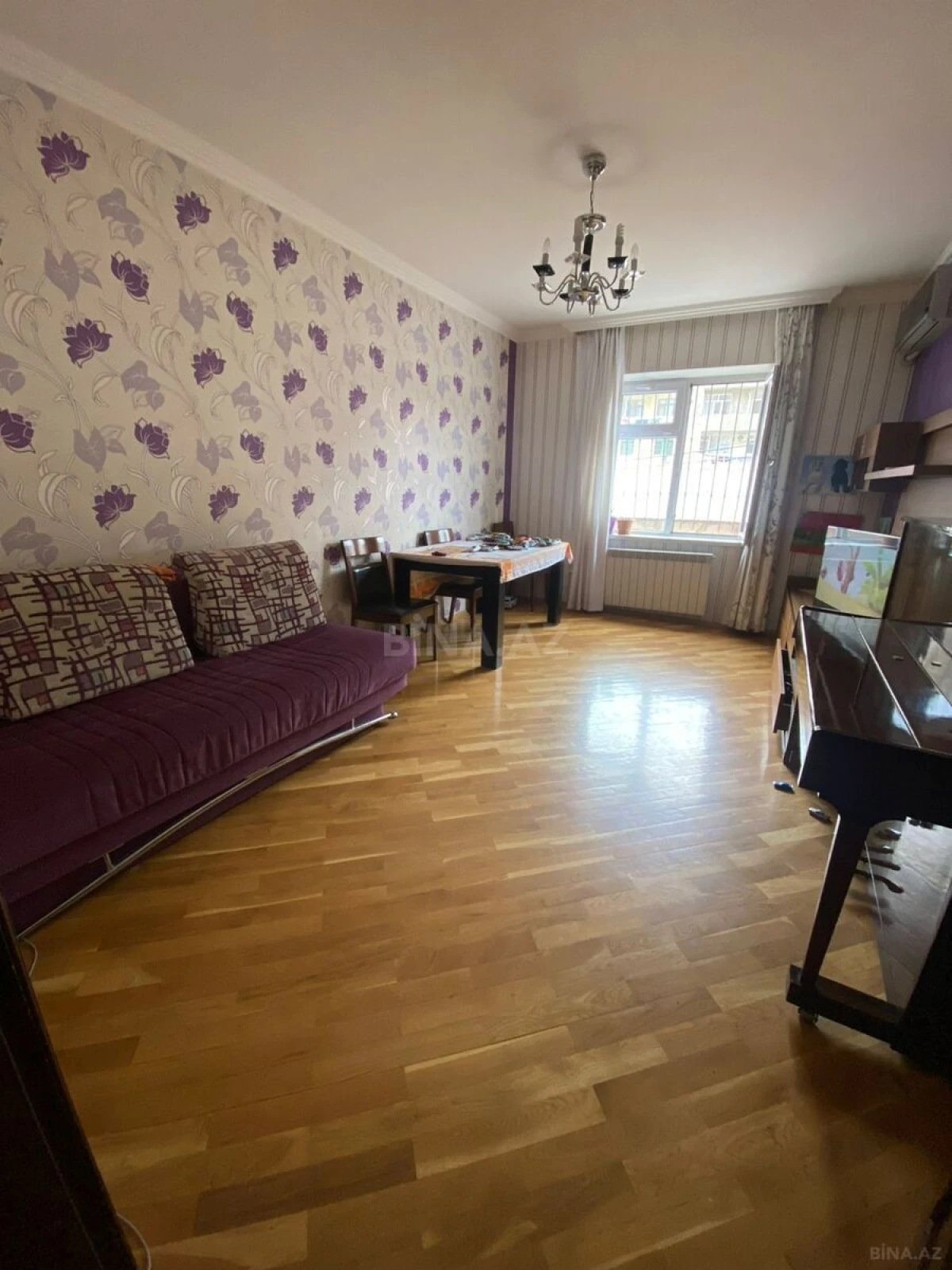 Satılır 4 otaqlı mənzil 105 m²