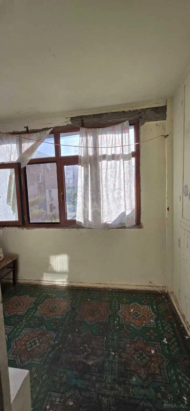 Satılır 3 otaqlı mənzil 70 m²