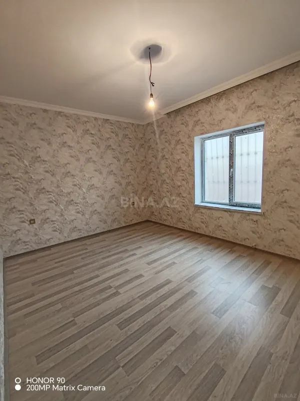 Satılır 6 otaqlı həyət evi 220 m²