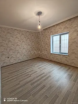Satılır 6 otaqlı həyət evi 220 m²
