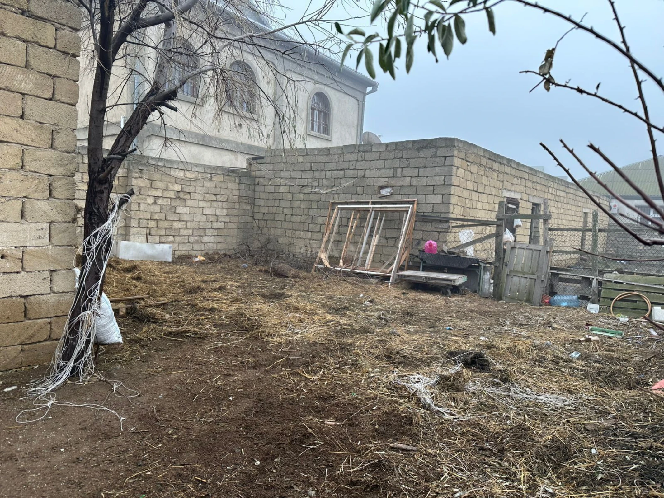 Satılır torpaq sahəsi 25 m²