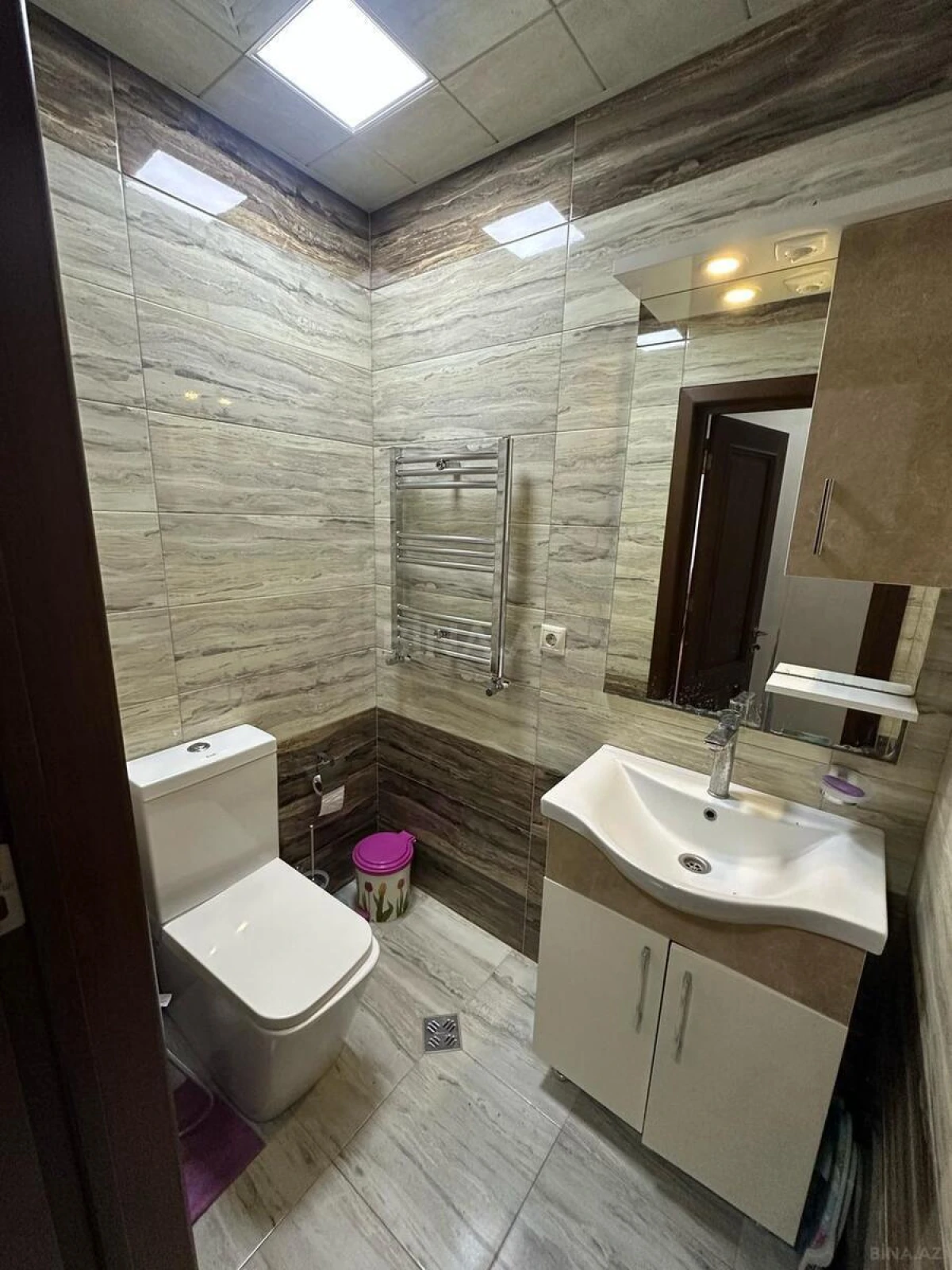Satılır 3 otaqlı mənzil 114 m²