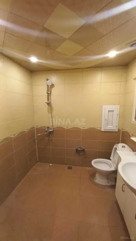 Satılır 2 otaqlı mənzil 82 m²