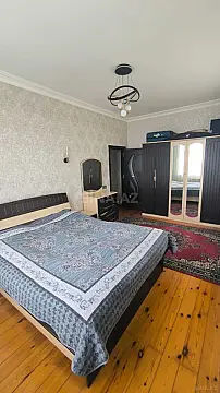 Satılır 2 otaqlı mənzil 82 m²