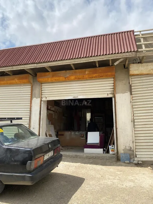 Satılır obyekt 800 m²