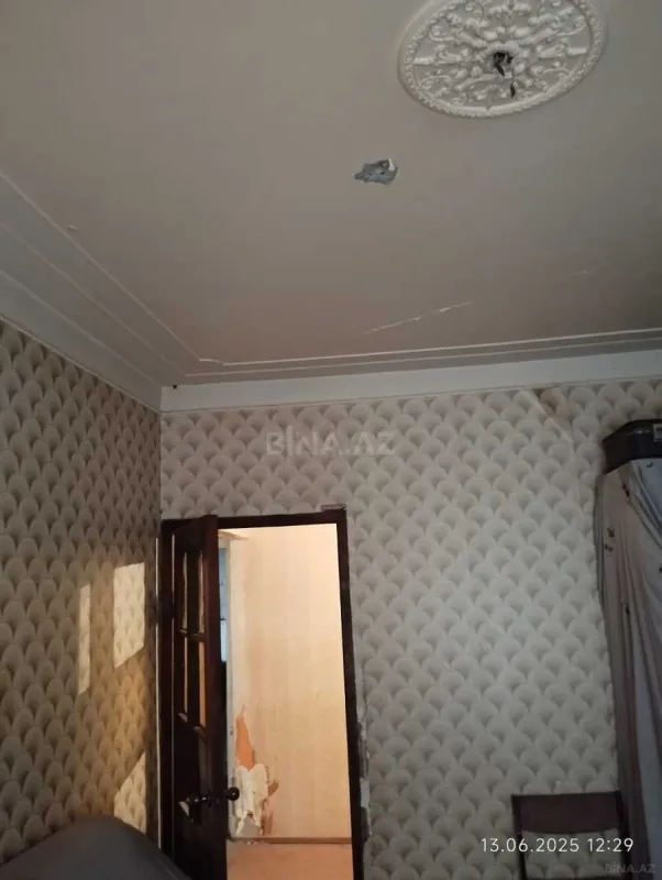 Satılır 5 otaqlı mənzil 100 m²