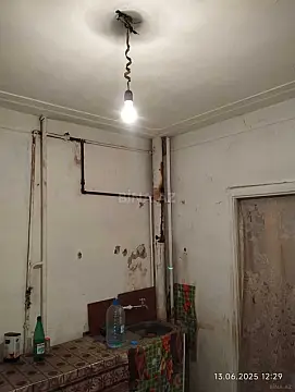 Satılır 5 otaqlı mənzil 100 m²