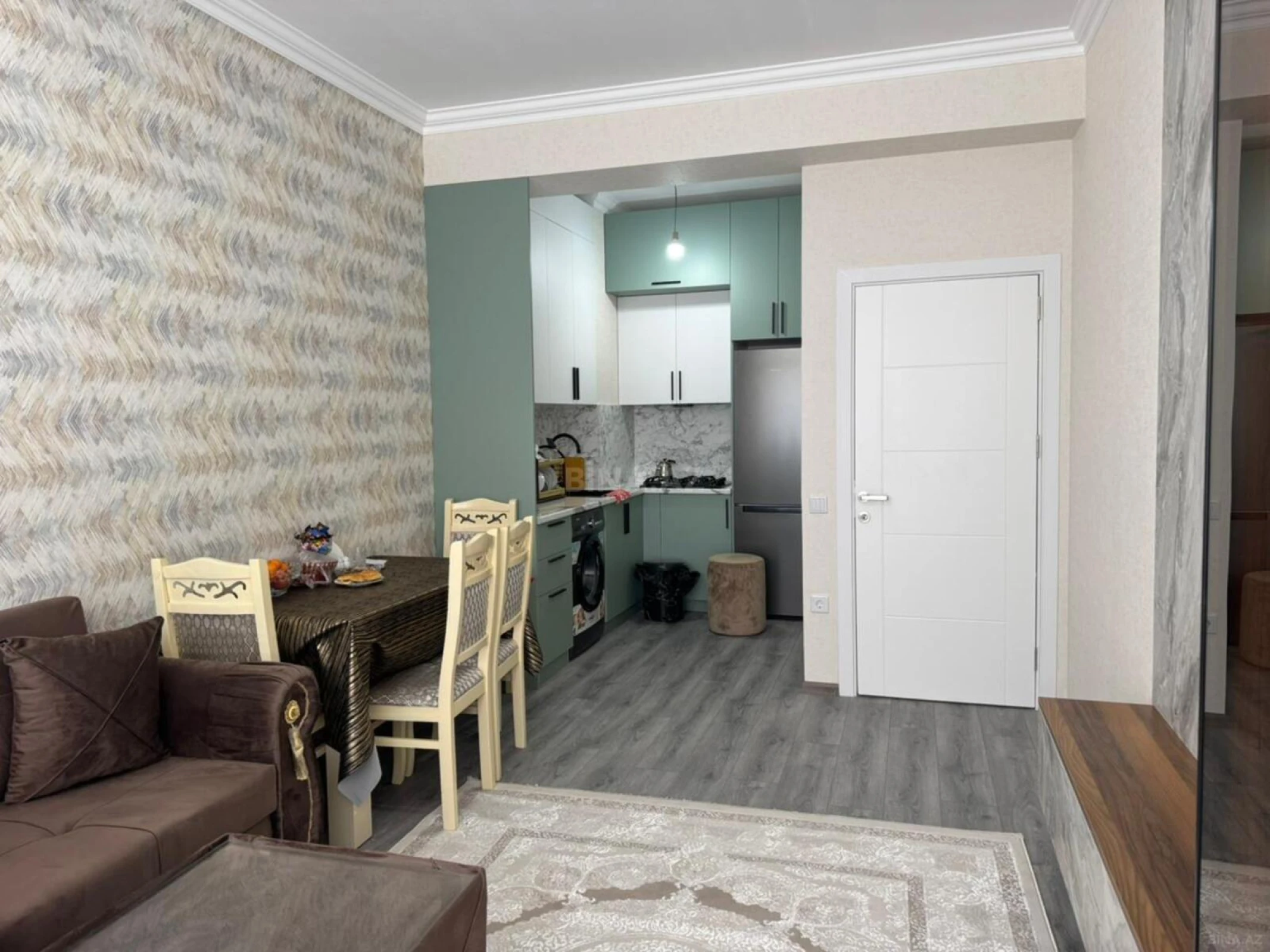 Kirayə verilir 2 otaqlı mənzil 50 m²