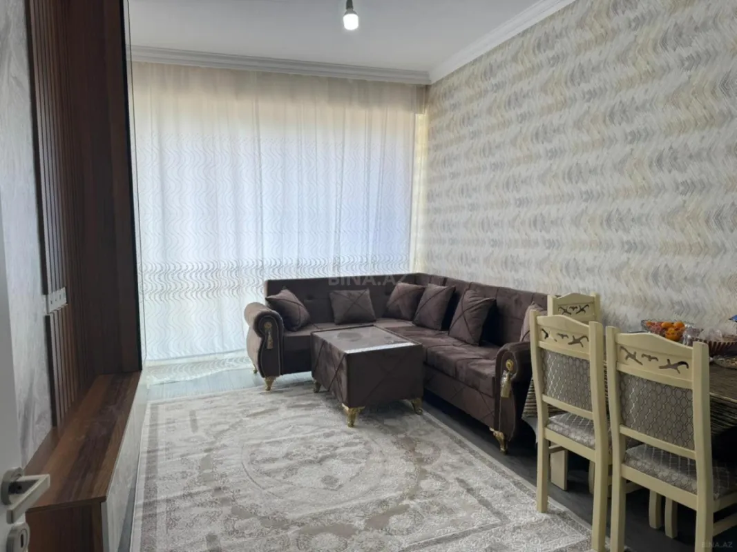 Kirayə verilir 2 otaqlı mənzil 50 m²