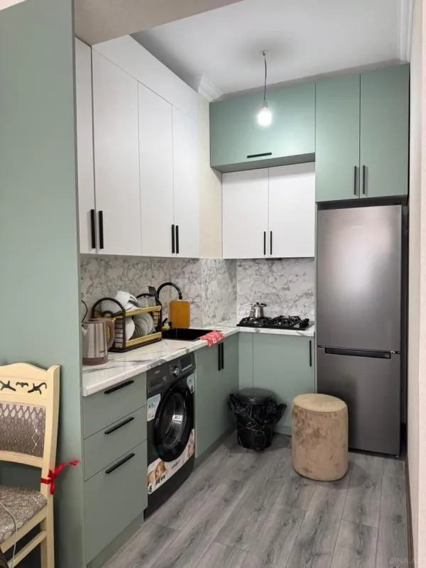 Kirayə verilir 2 otaqlı mənzil 50 m²