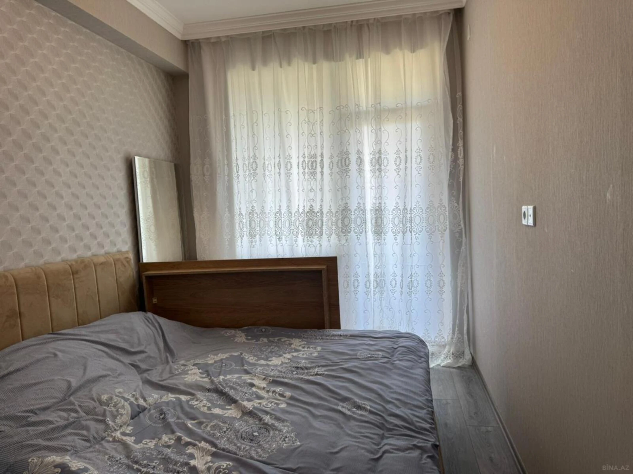 Kirayə verilir 2 otaqlı mənzil 50 m²