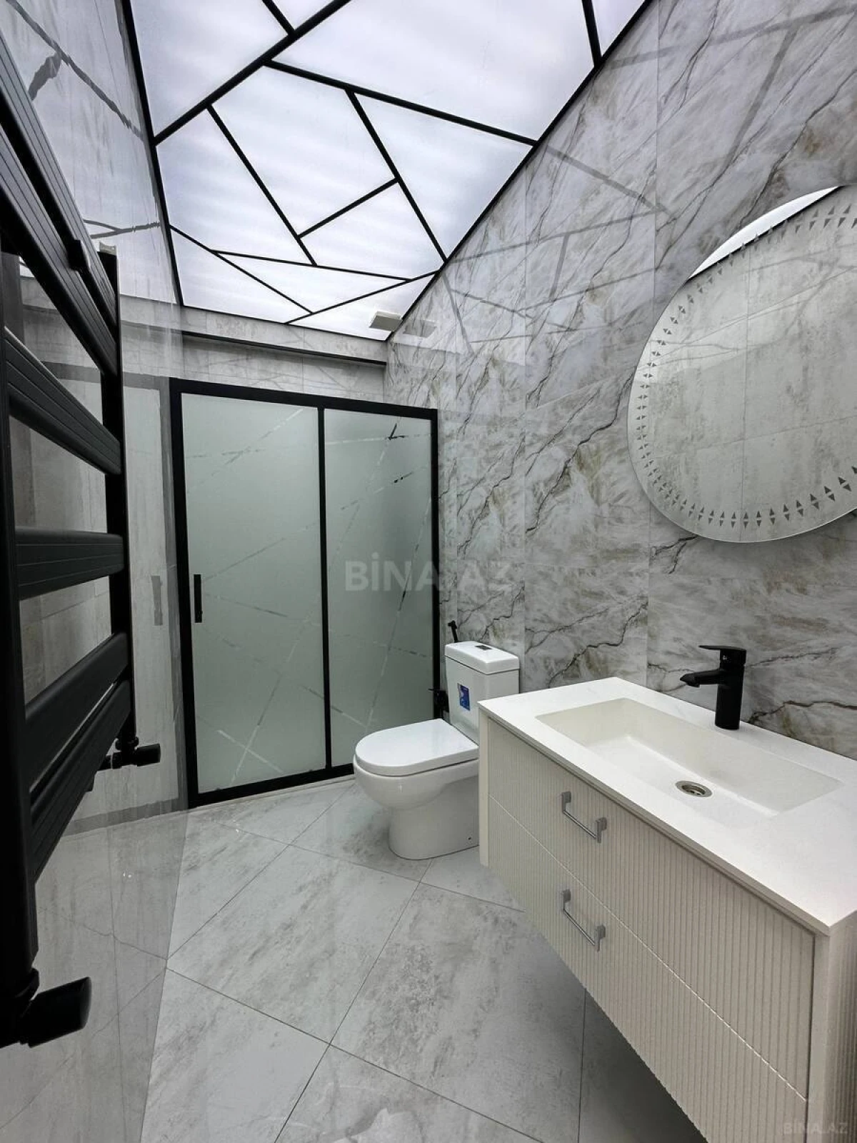 Satılır 3 otaqlı mənzil 68 m²