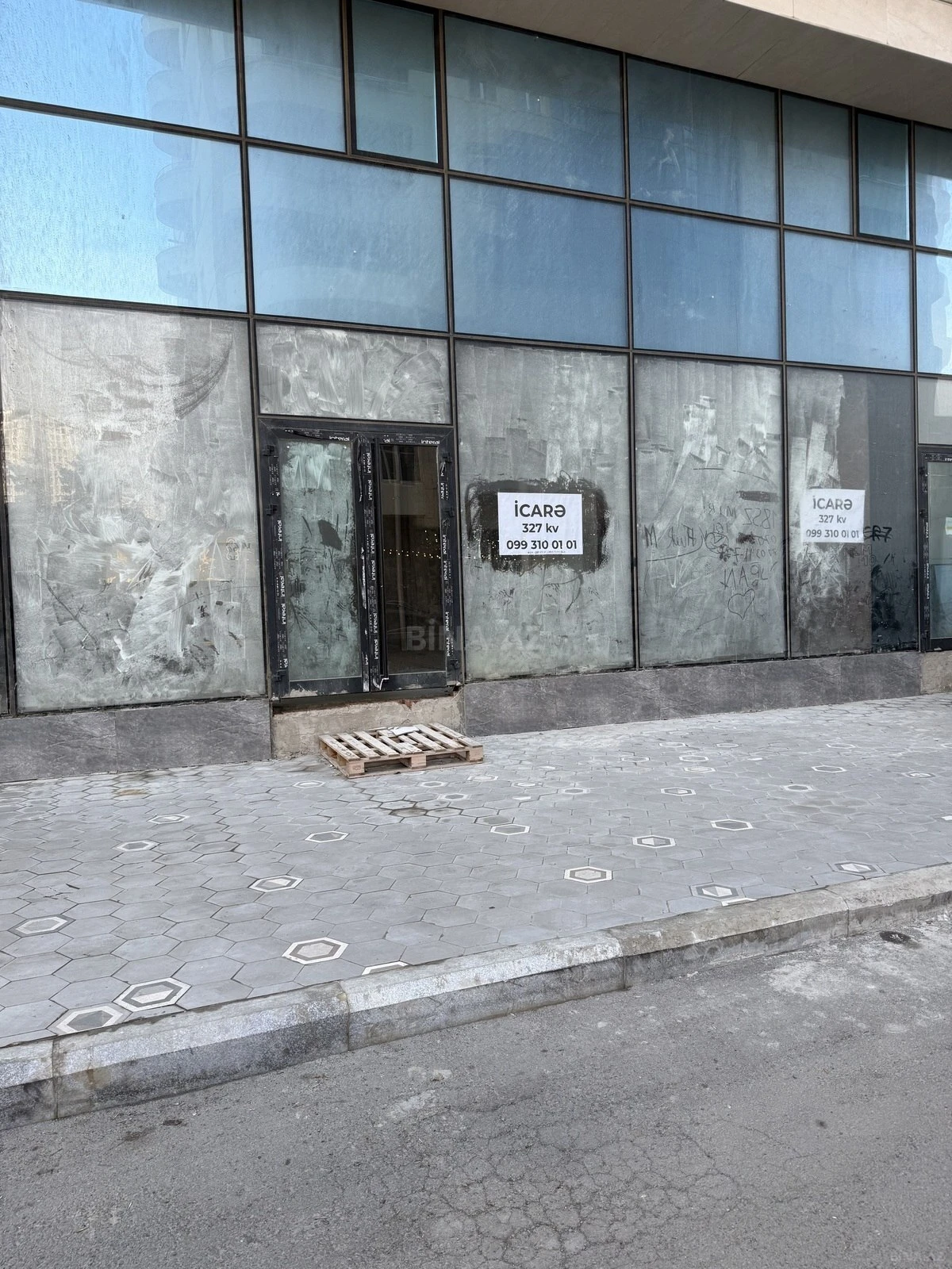 Kirayə verilir obyekt 214 m²