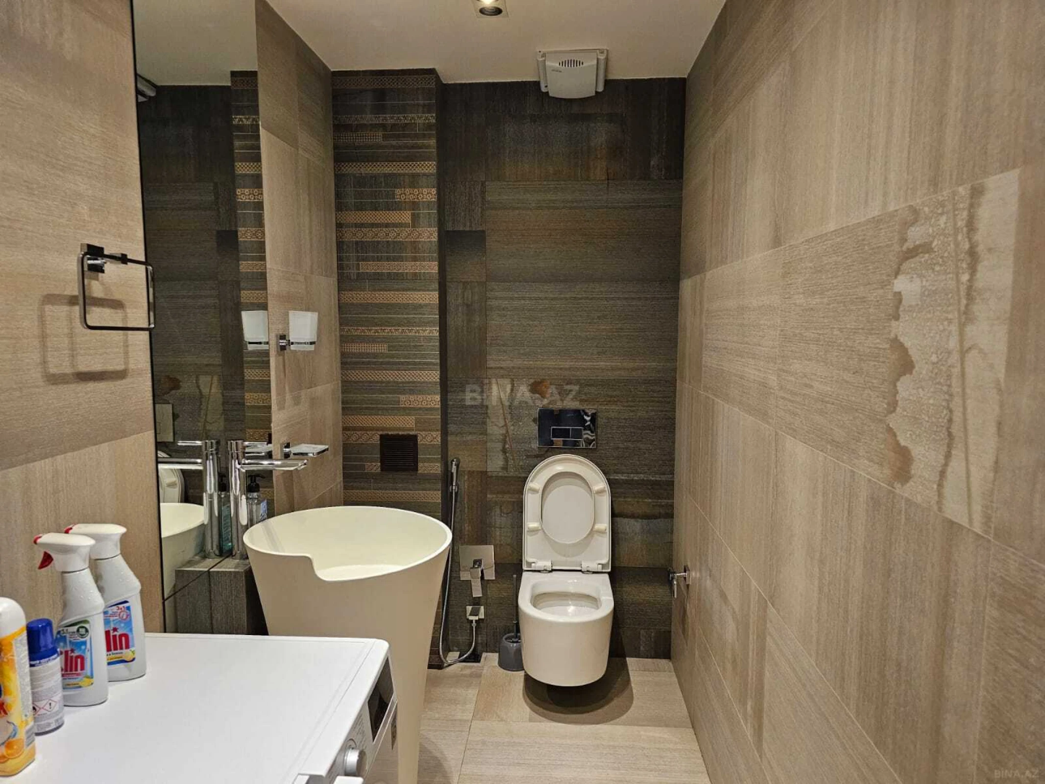 Satılır 3 otaqlı mənzil 113 m²