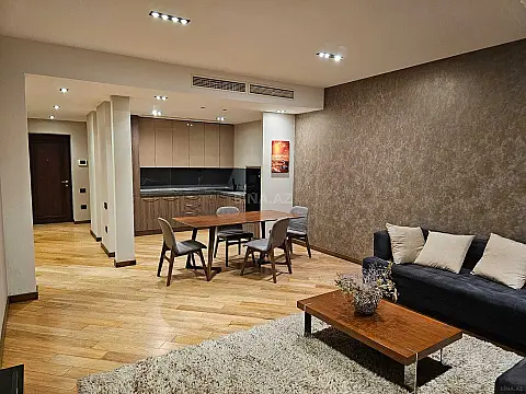 Satılır 3 otaqlı mənzil 113 m²