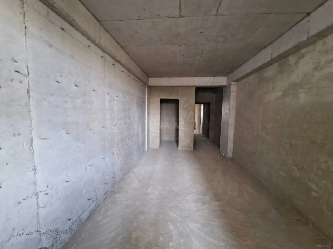 Satılır 3 otaqlı mənzil 127 m²