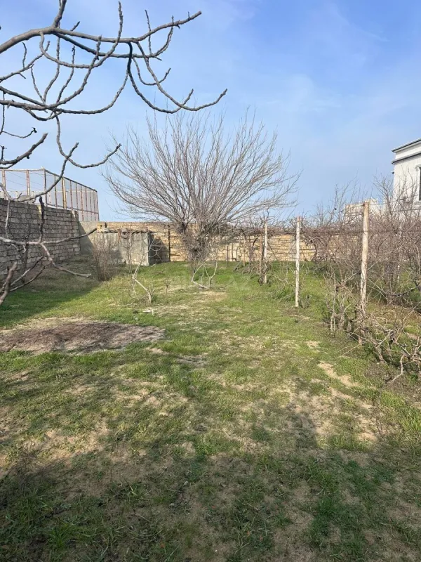Satılır torpaq sahəsi 2 m²