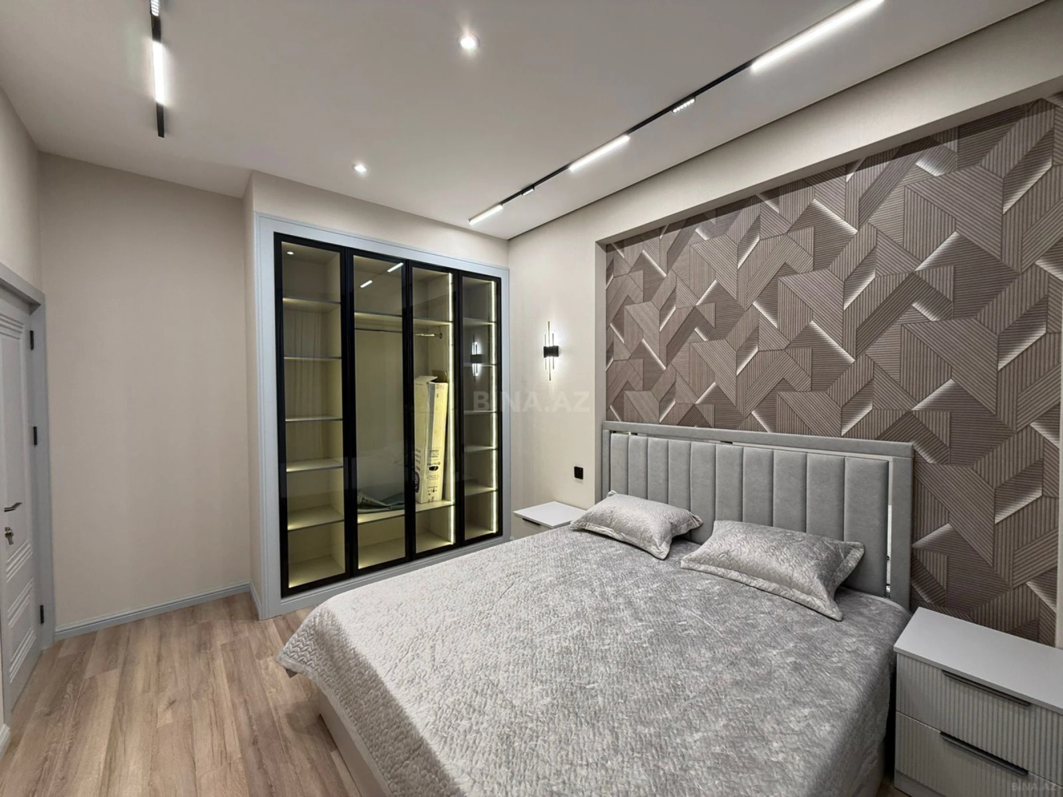Satılır 3 otaqlı mənzil 85 m²