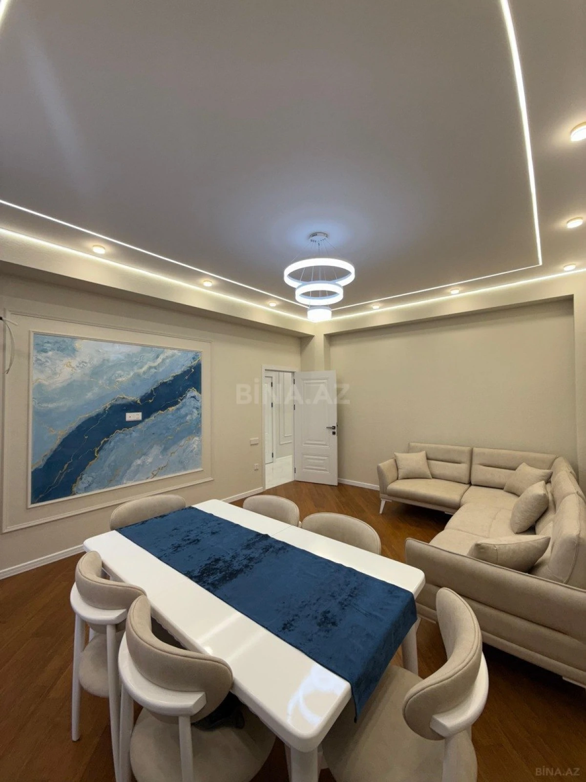 Satılır 2 otaqlı mənzil 69 m²