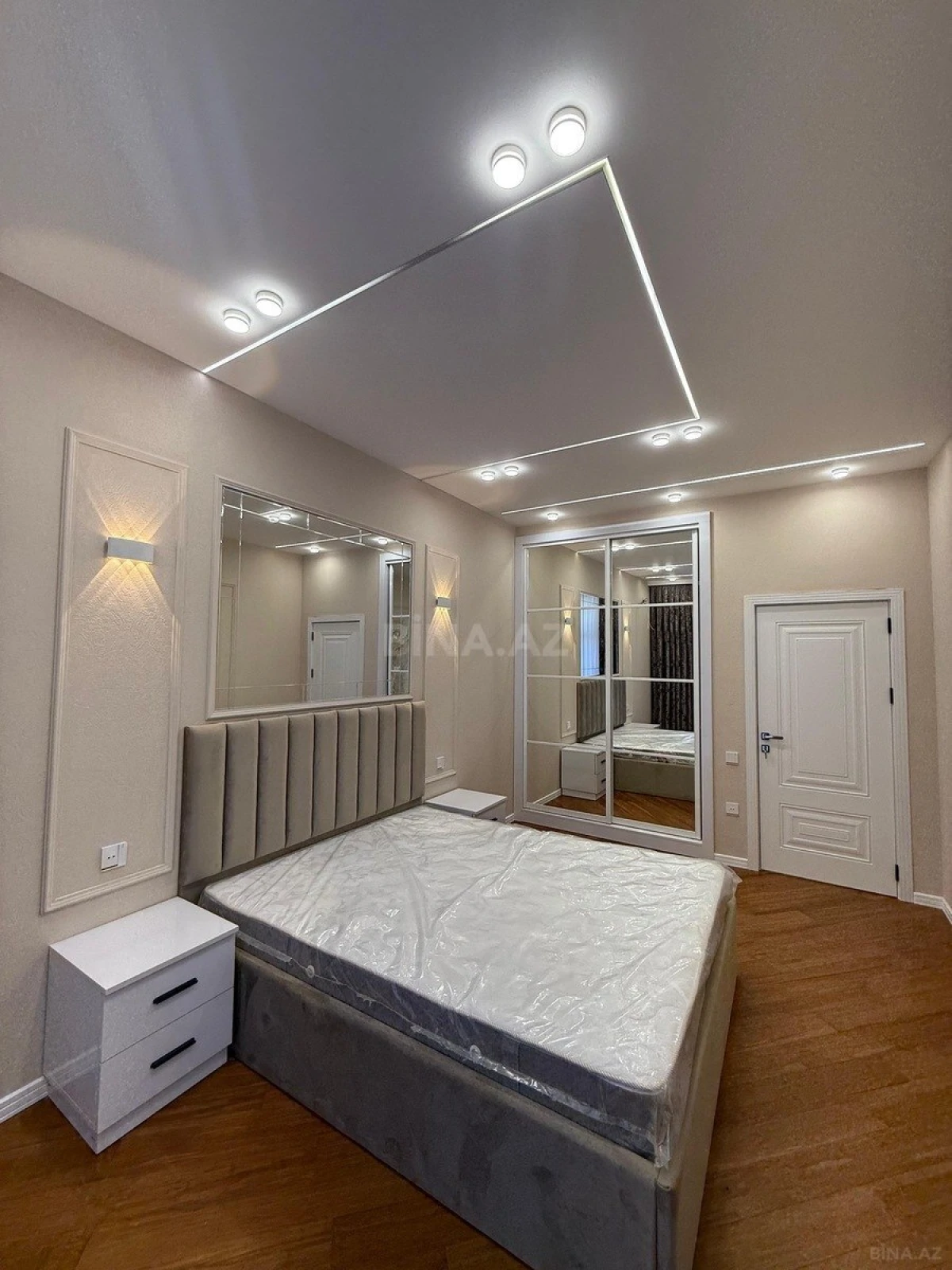 Satılır 2 otaqlı mənzil 69 m²