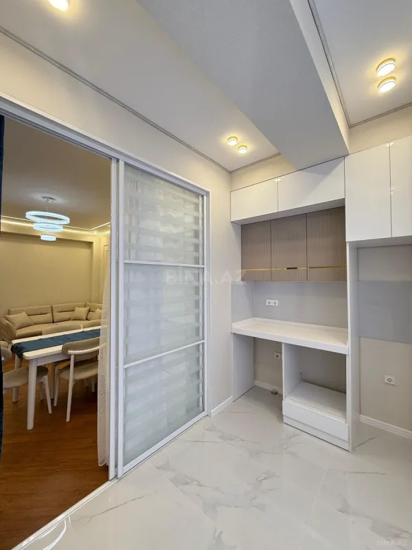 Satılır 2 otaqlı mənzil 69 m²